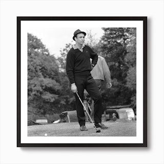 Sean Connery During Filming Of The Golf Scene For "Goldfinger" Art Print