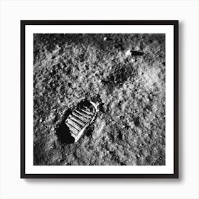 A Close Up View Of An Astronaut’s Footprint In The Lunar Soil, Photographed By A 70 Mm Lunar Surface Camera During The Apollo 11 Lunar Surface Extravehicular Activity Art Print