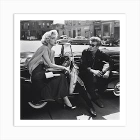 Marilyn Monroe And James Dean relaxing Art Print
