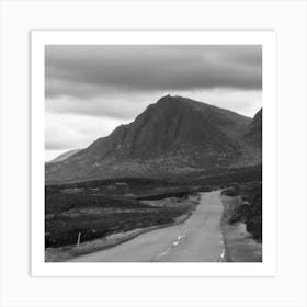 Road To The Highlands Art Print