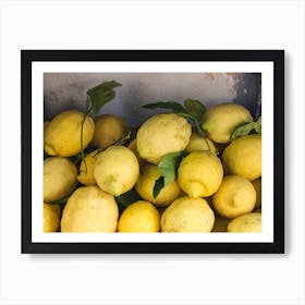 Lemons In Sorrento Art Print