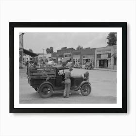 Migrant Family S Car Stalled In Main Street Of Small Town Near Henrietta I E Henryetta, Oklahoma By Russell Lee Art Print