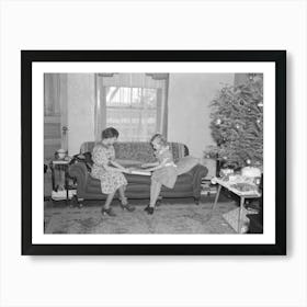 Children Of H H Tripp Wrapping Presents For Christmas, Near Dickens, Iowa, Tripp Operates His Mother S Farm By Russell Art Print