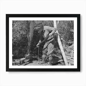 William Besson Removing The Iron Pipe Drill From Casing Near Winton, Minnesota By Russell Lee Art Print