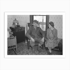 Charles Miller And His Wife Pausing In The Midst Of Moving Operations, New Fowler, Indiana By Russell Lee Art Print