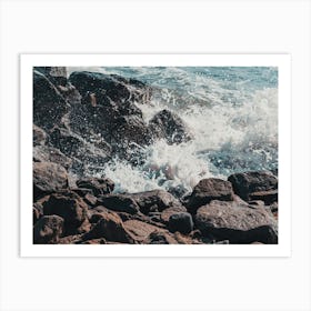 Waves Crashing On Rocks Art Print