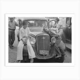 Children Sitting On Fenders Of Car, Steele, Missouri By Russell Lee Art Print