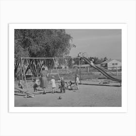 Children Playing At The Nursery School At The Fsa (Farm Security Administration) Farm Family Migratory Labor Camp Art Print