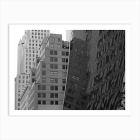 Manhattan Slipping - NYC USA Art Print