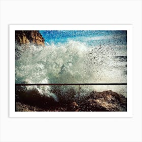 Crashing Waves Art Print