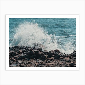 Wave Crashing On Rocks Art Print