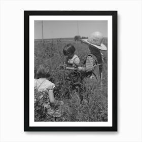 Untitled Photo, Possibly Related To Child Of Farm Worker Who Lives At The Fsa (Farm Security Administration) La Art Print