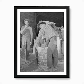 Sewing Up Sack Of Potatoes, Klamath County, Oregon By Russell Lee Art Print