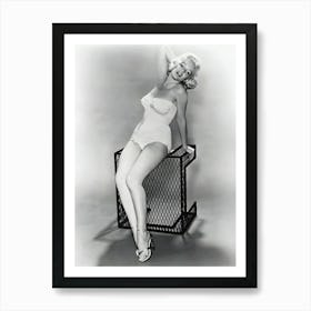 Marilyn Monroe In A Pin Up Style Pose Art Print