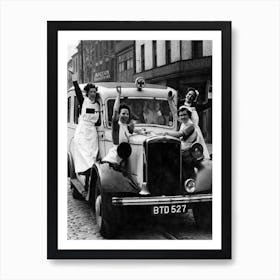 Jubilant Nurses Celebrate Ve Day In Liverpool Art Print
