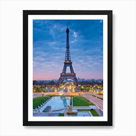 Eiffel Tower At Dusk Art Print