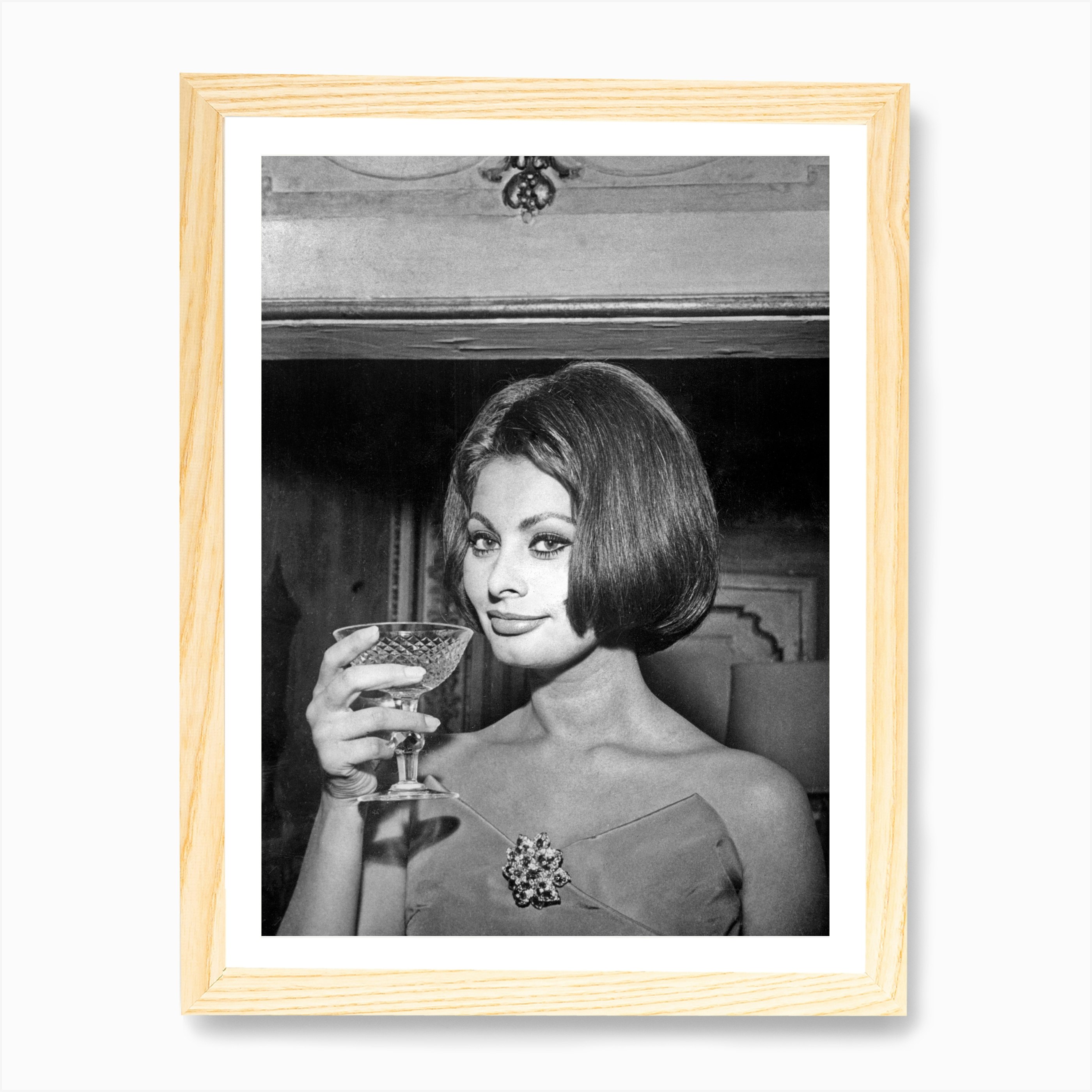 Póster de arte de pared enmarcado en Y nuevo Sophia Loren Apprets To Drink lienzo impresión cuadro - Imagen 4 de 4