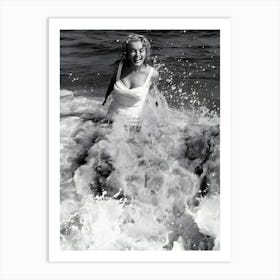 Marilyn Monroe In The Water At The Beach In 1957 In Amagansett, New York Art Print