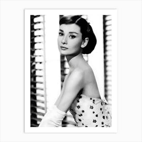 Audrey Hepburn Black And White Fashion Vintage Photography Glam Room Old Hollywood Art Print