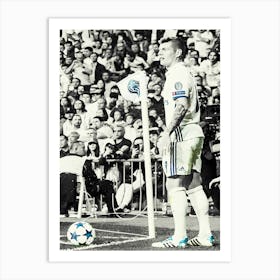 Toni Kroos Kick Art Print