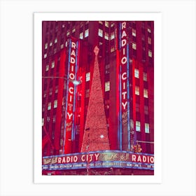Radio City Hall In Christmas, New York Art Print