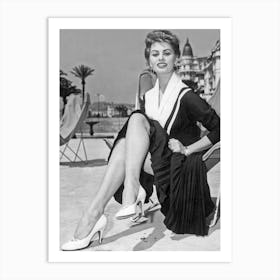 Sophia Loren At Cannes Festival Art Print