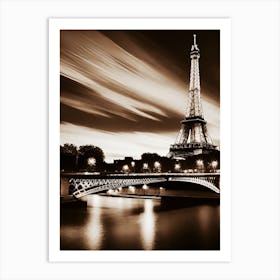 Eiffel Tower At Night 2 Art Print