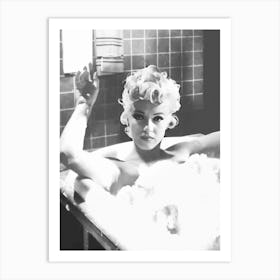 Marilyn Monroe In Bathtub Black And White Art Print