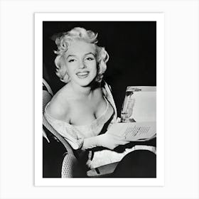 Marilyn Monroe Retro Art Print