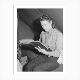 Daughter Of Farm Worker Reads Her Bible, Fsa (Farm Security Administration) Migratory Labor Camp Mobile Unit Art Print