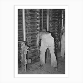 Working On The Hydraulic Presses At Cotton Seed Mill, Mclennan County, Texas By Russell Lee Art Print