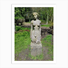 Statue of Beauty Art Print