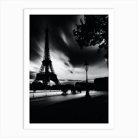 Black And White Eiffel Tower 1 Art Print