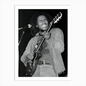 Bob Marley Plays His Guitar During A Performance Art Print