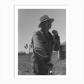 Farm Worker Who Lives At The Fsa (Farm Security Administration) Labor Camp, Caldwell, Idaho By Russell Lee Art Print