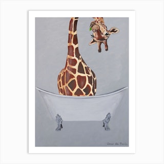 Giraffe In Bathtub Art Print