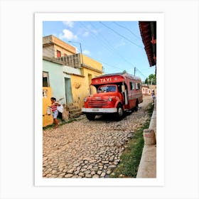 Old School Bus In Trinidad Cuba (Cuba Series) Art Print