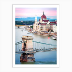 Chain Bridge, Hungarian Parliament Building, Sunrise, Budapest, Hungary Art Print