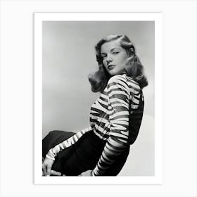 Lauren Bacall Looking Over Shoulder Art Print