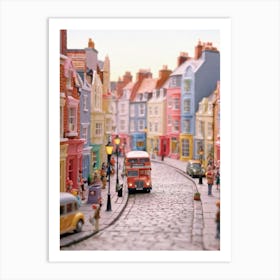 Uk Street Curving Gently Whimsical Claymation Style Pastel Colored Houses Leaning Over Cobblestone Póster