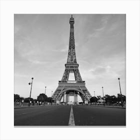 Pariss Eiffel Tower In Black And White Canvas Print