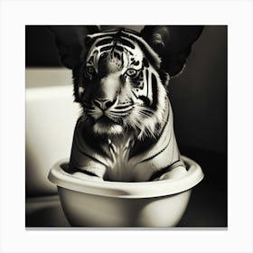 Tiger In A Bowl Un papillon tigré dans un bain bleu Canvas Print