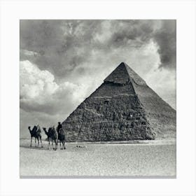 Great Pyramid Of Giza Canvas Print