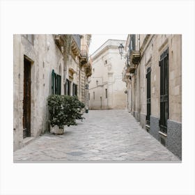 Street In Lecce Italy Canvas Print