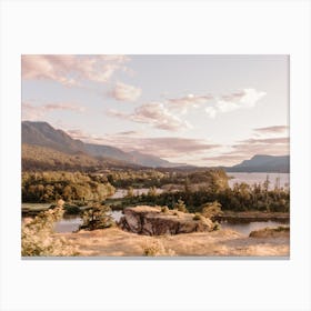 Columbia River Gorge 1 Canvas Print