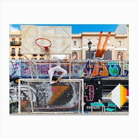 The Urban Yoga: Madrid 12 Canvas Print