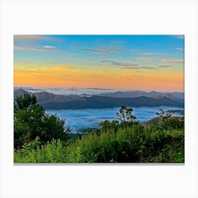 Sunrise Over The Mountains Canvas Print