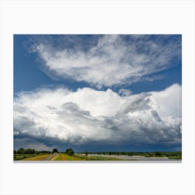 A thunderstorm is brewing on the Oder river Canvas Print