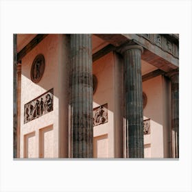 The Brandenburg Gate In Berlin 02 Canvas Print