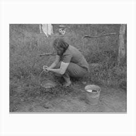 Untitled Photo, Possibly Related To Women Of A Migrant Family Peeling Potatoes Near Henrietta I E, Henryett Canvas Print